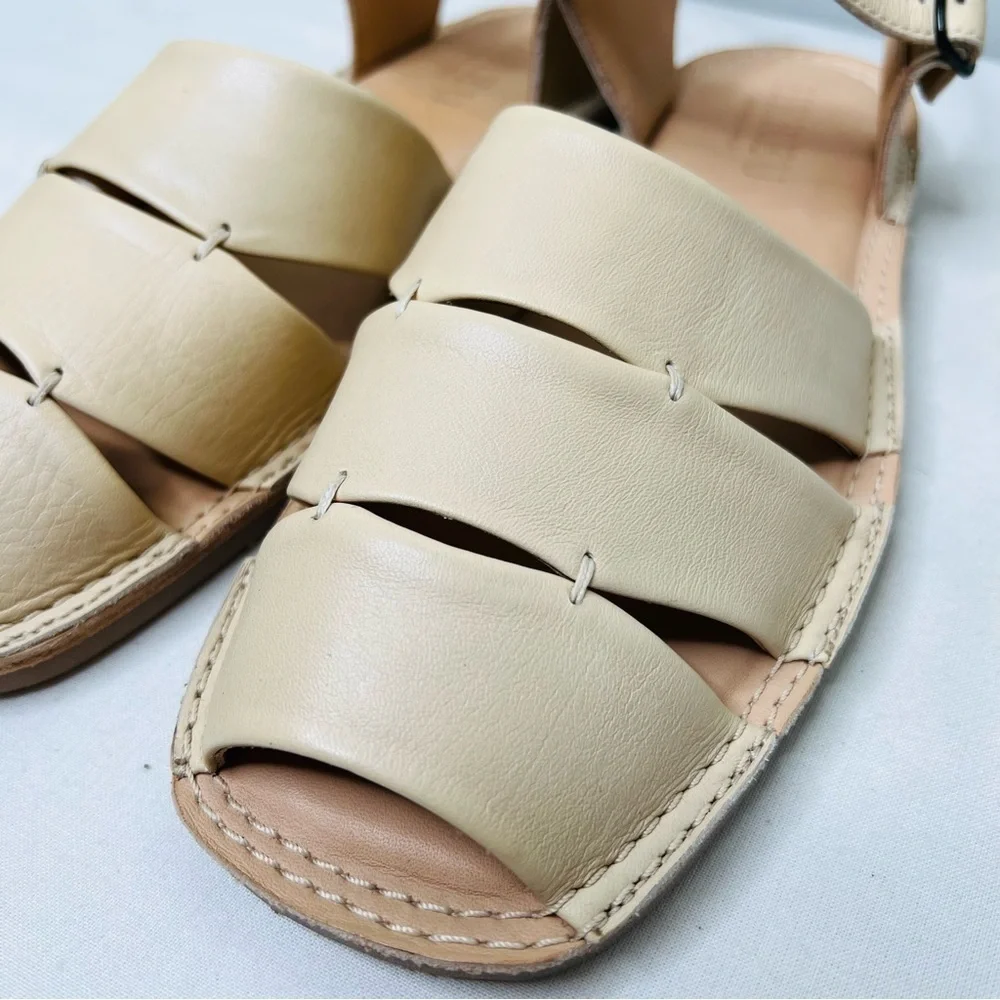 NWOT Hereu Morella Flat Sandals in Beige